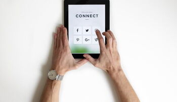Social selling on linkedin